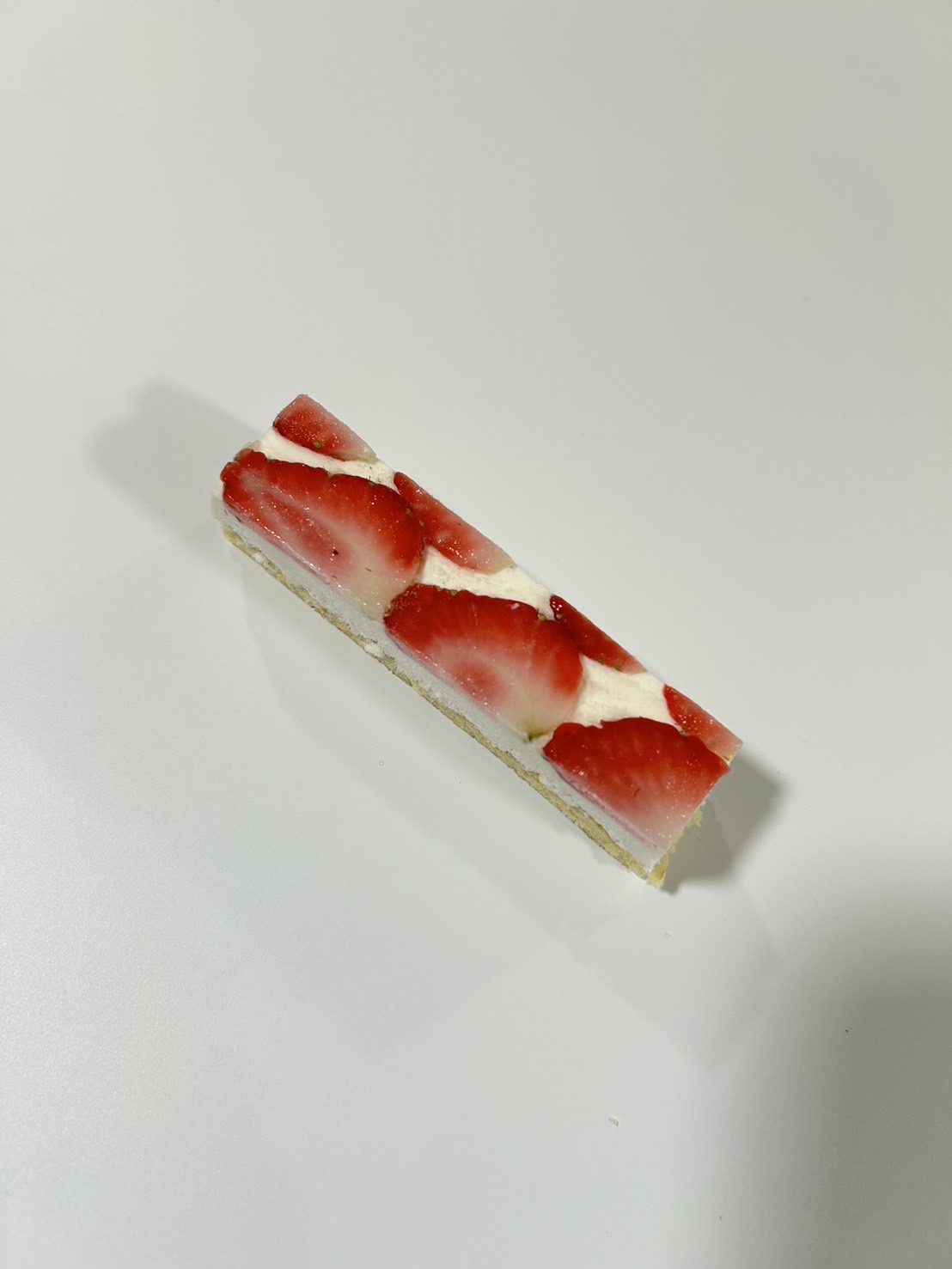 スティックチーズケーキ　いちご（スライス・ピューレ）