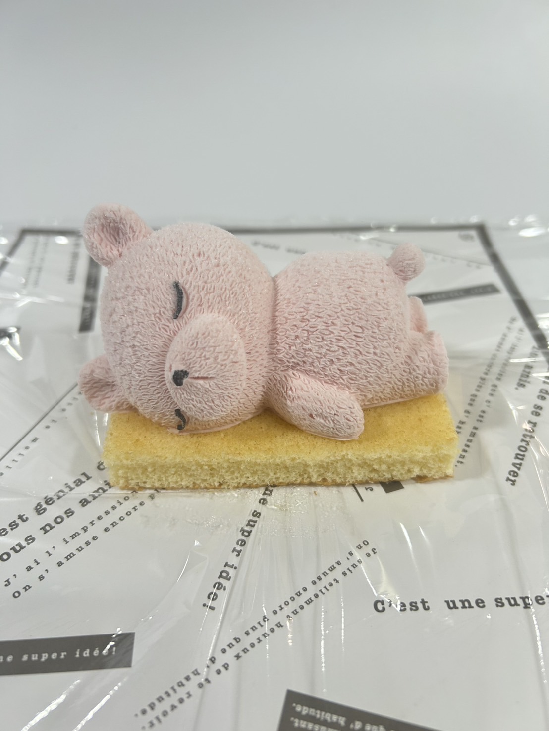 おねんねクマちゃん（いちご）